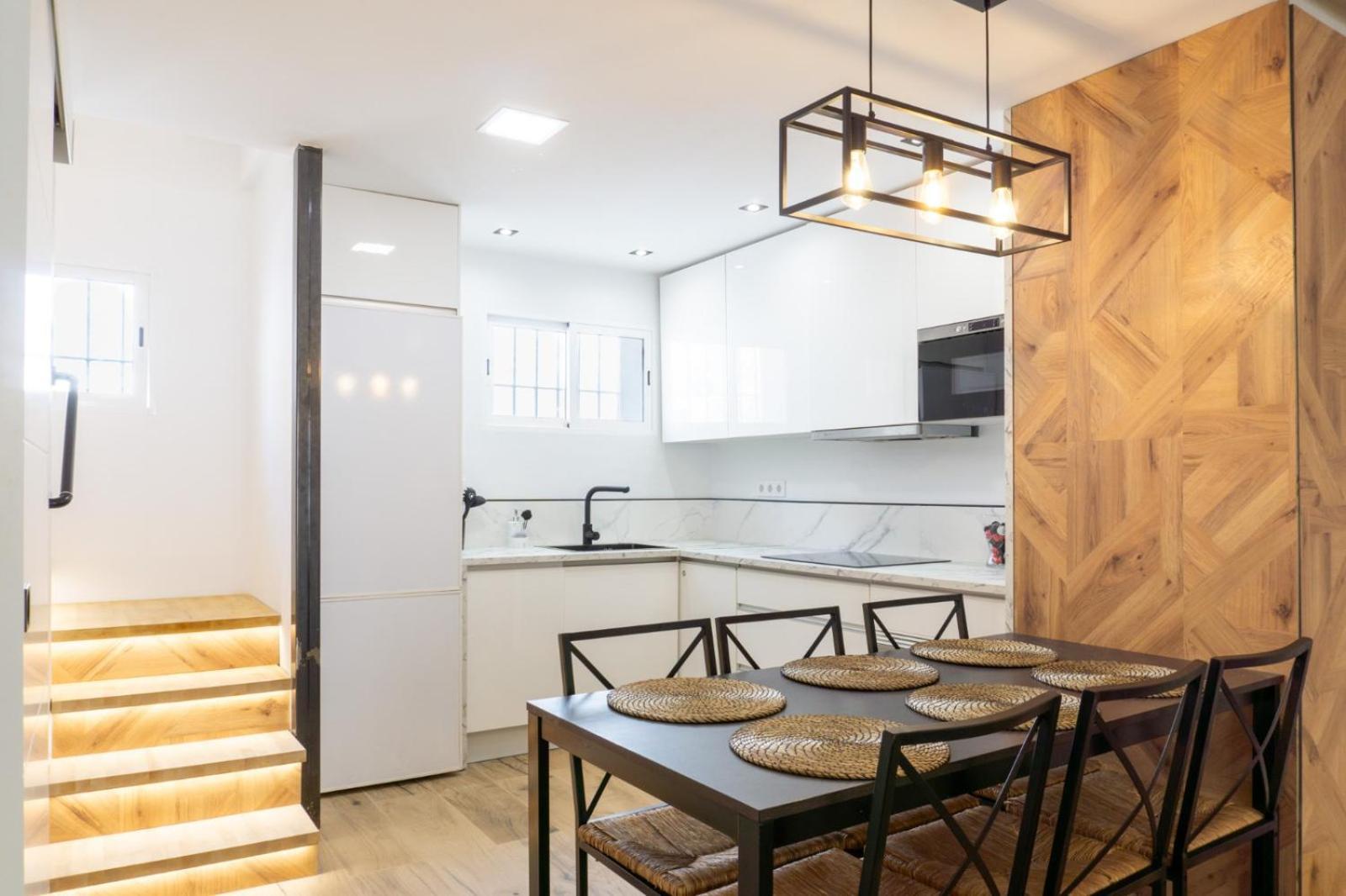 Acogedora Casa Junto Al Mar ,Cerca Del Centro Urbano Málaga Exterior foto